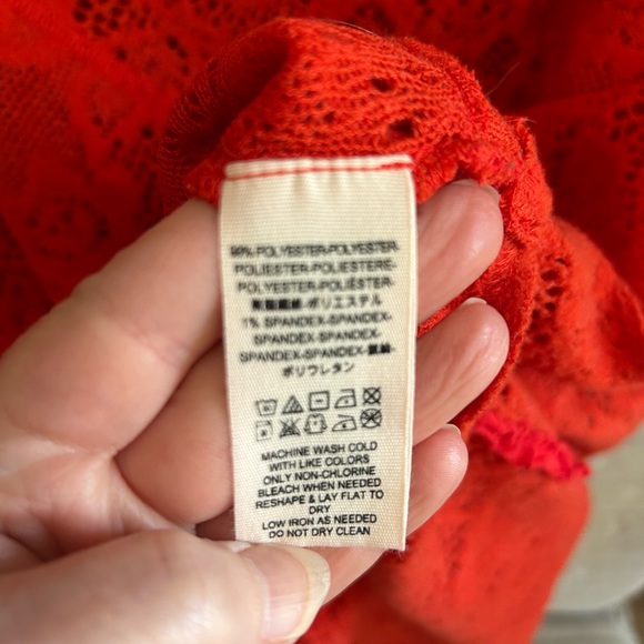 Free People oversized sweater-size XS but will fit larger (see measurements) - Picture 5 of 6